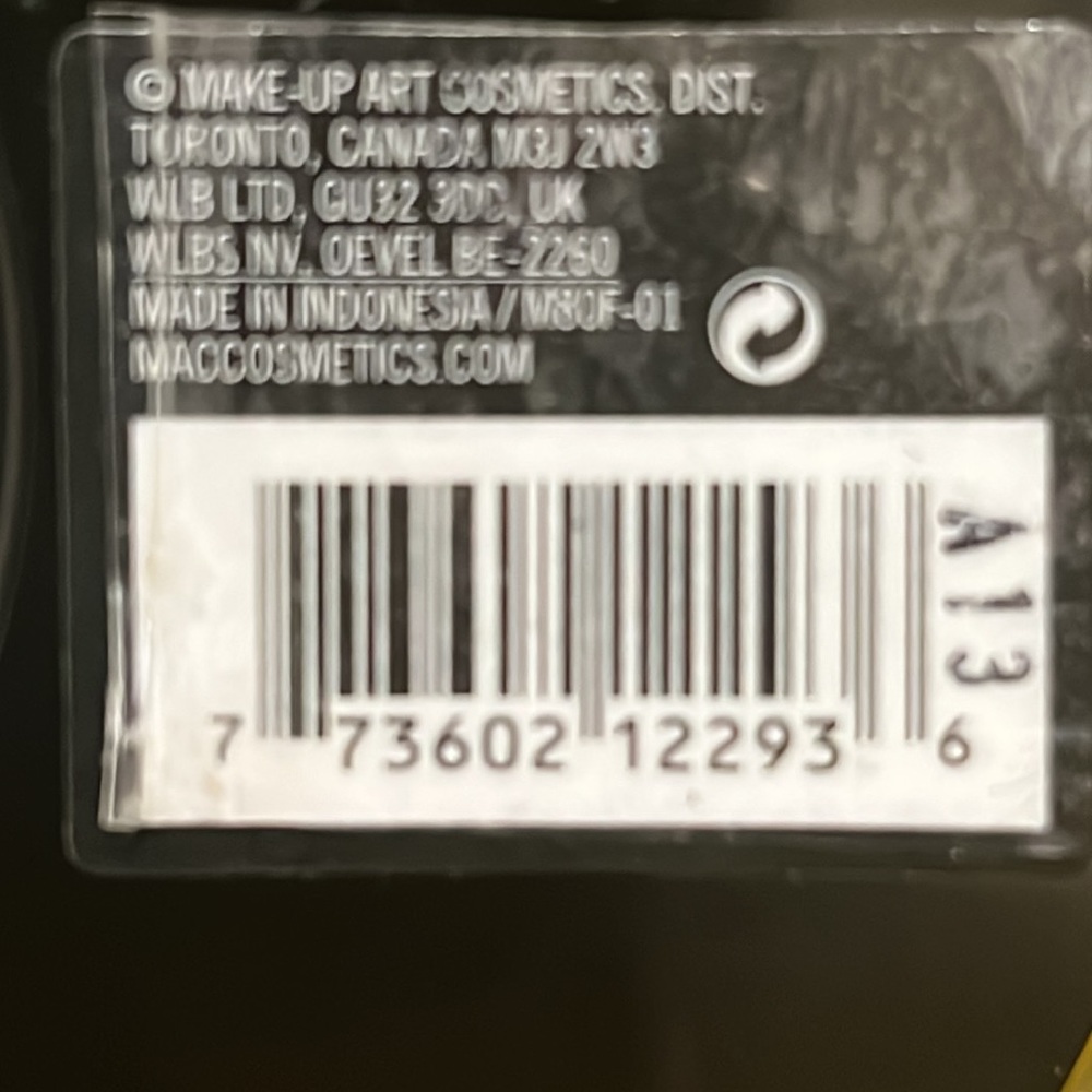 MAC Cosmetics - Picture 3 of 3